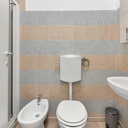 Apartment San Siro-fiera 15 Minuti Da Life Wifi Netlix *